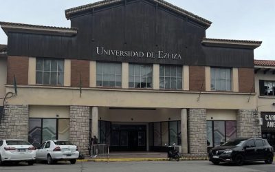 ✈ PARTICIPACIÓN EN MESA FINAL DE EGRESO EN LA UNIVERSIDAD DE EZEIZA
